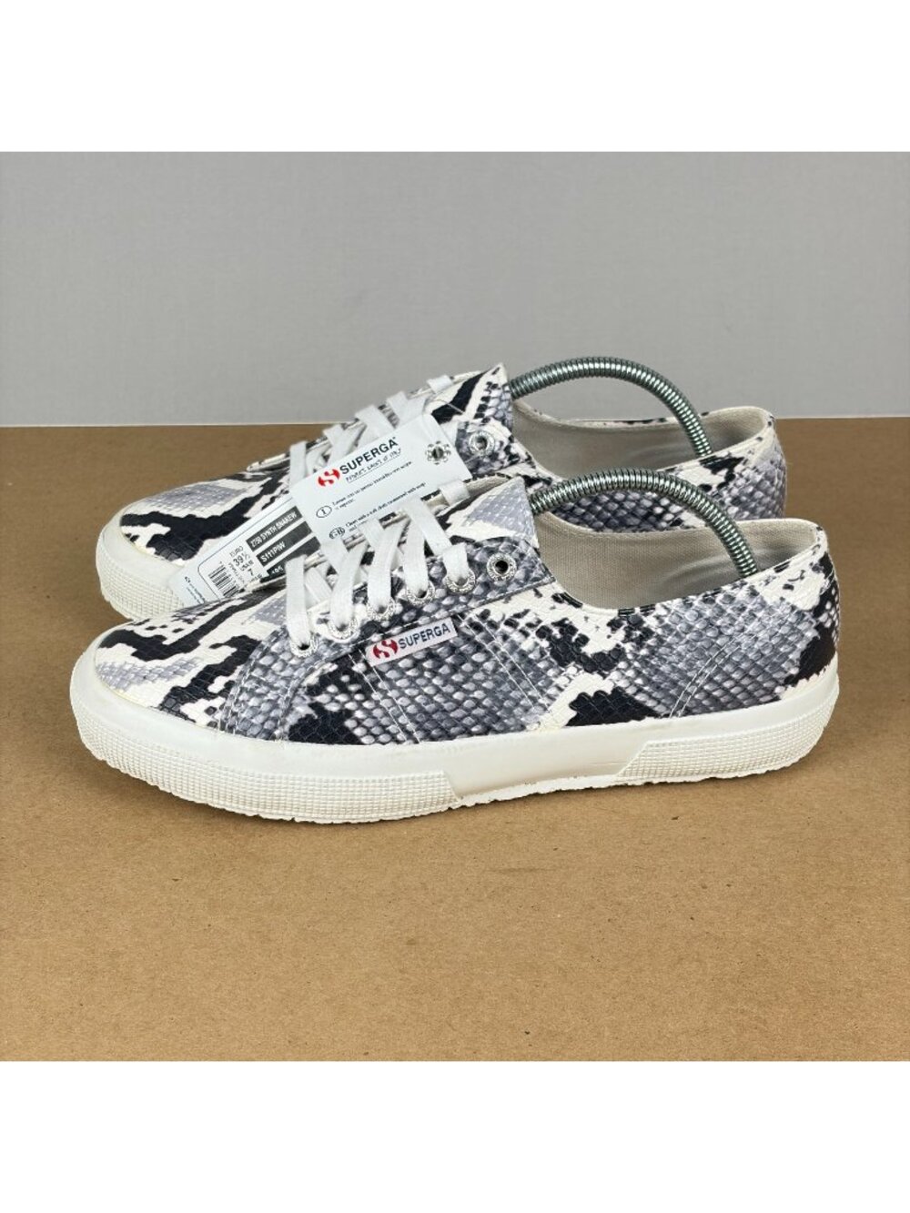 Superga Fantasia Synthetic Snake Casual Sneakers Womens 8.5 White Black Low Top